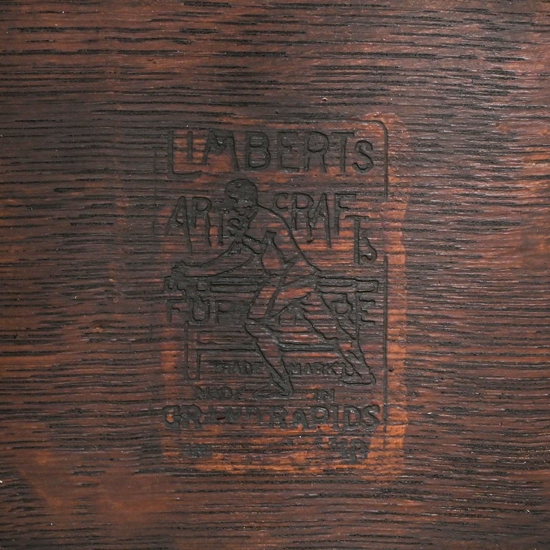 Limbert #214 Oak Spindled Stand c1910 - 5