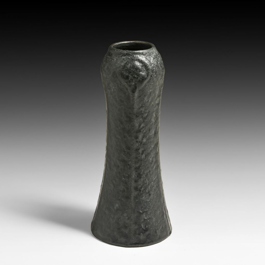 Early Van Briggle Curdled Black Vase 1907 (1 of 5)
