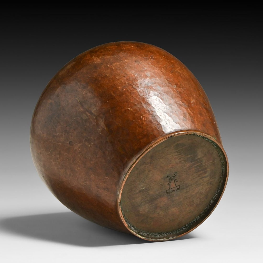 Dirk van Erp Hammered Copper Vase c1911-1912 - 3