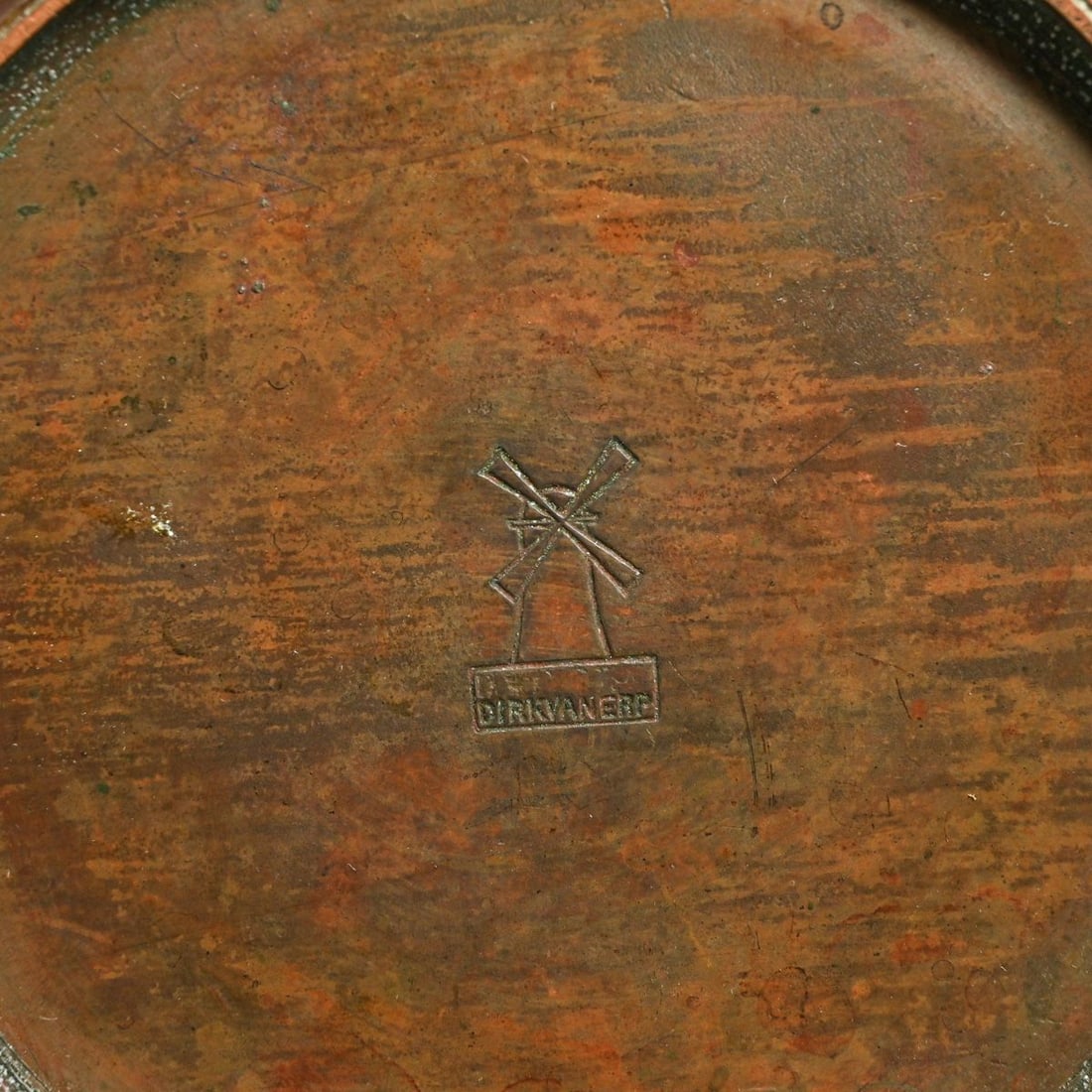 Dirk van Erp Hammered Copper Vase c1911-1912 - 4