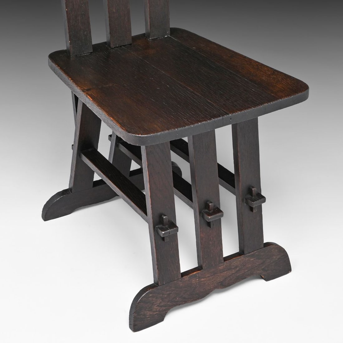 Ford & Johnson Oak Hall Chair c1902 - 2