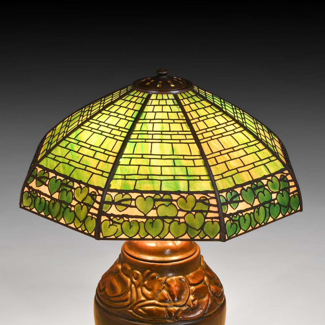 Handel Overlay Geometric Heart-Leaf Border Lamp c1910 - 2