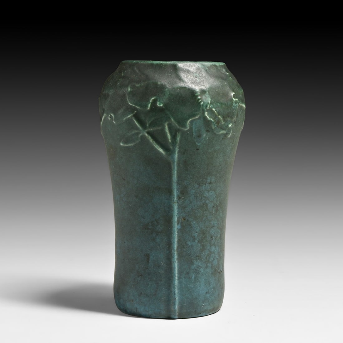 Rookwood Pottery #1370 Matte Blue Vase 1907: Rookwood Pottery #1370 Matte Blue Vase 1907. Signed. Perfect condition. 7"h x 4"d FREE NATIONWIDE SHIPPING Free Nationwide Shipping within the lower 48 states for all purchases at our Two-Day