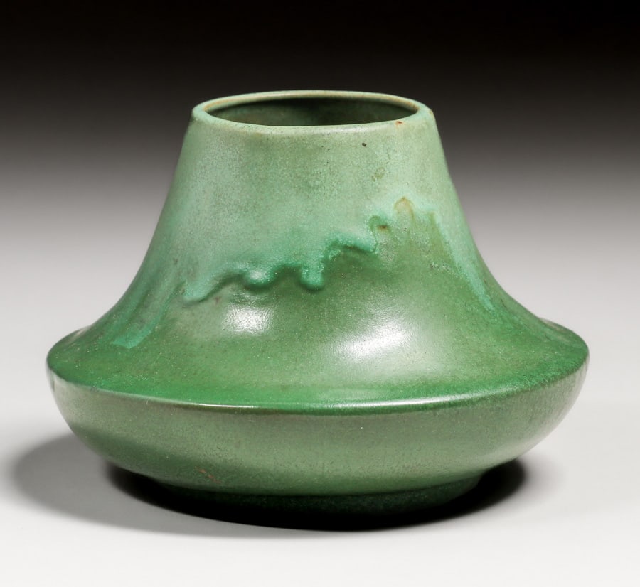 Arequipa Pottery Matte Green Drip Vase c1912-1918: Arequipa Pottery Matte Green Drip Vase c1912-1918. Signed. Perfect condition. 6.5"d x 4.75"h FREE NATIONWIDE SHIPPING Free Nationwide Shipping within the lower 48 states for all purchases at our