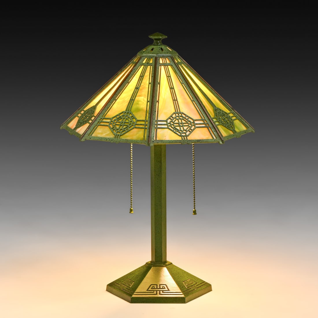 Bradley & Hubbard Hexagonal Slag Glass Overlay Lamp c1915 (1 of 6)
