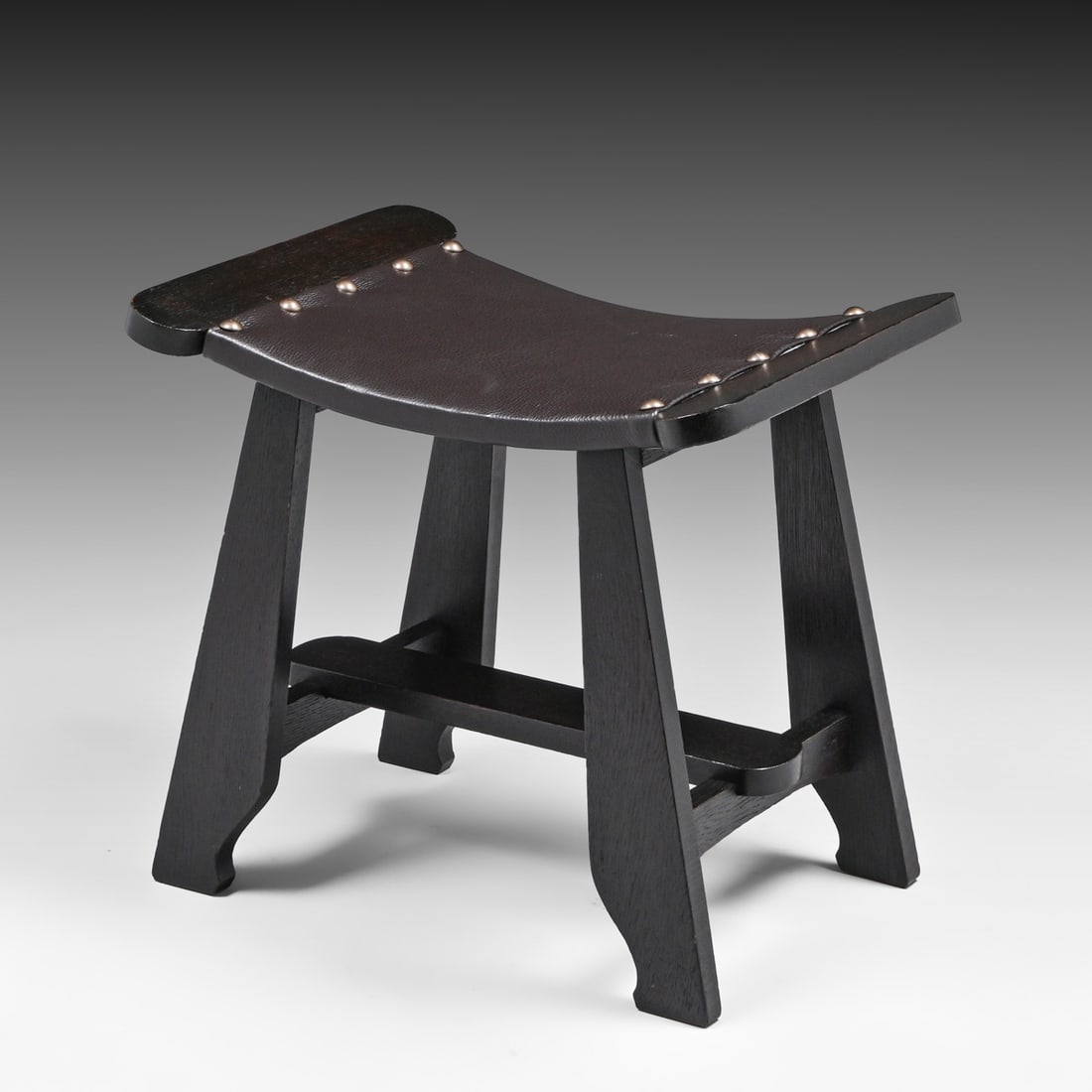 Michigan Chair Oak Oak Stool c1910 - 4