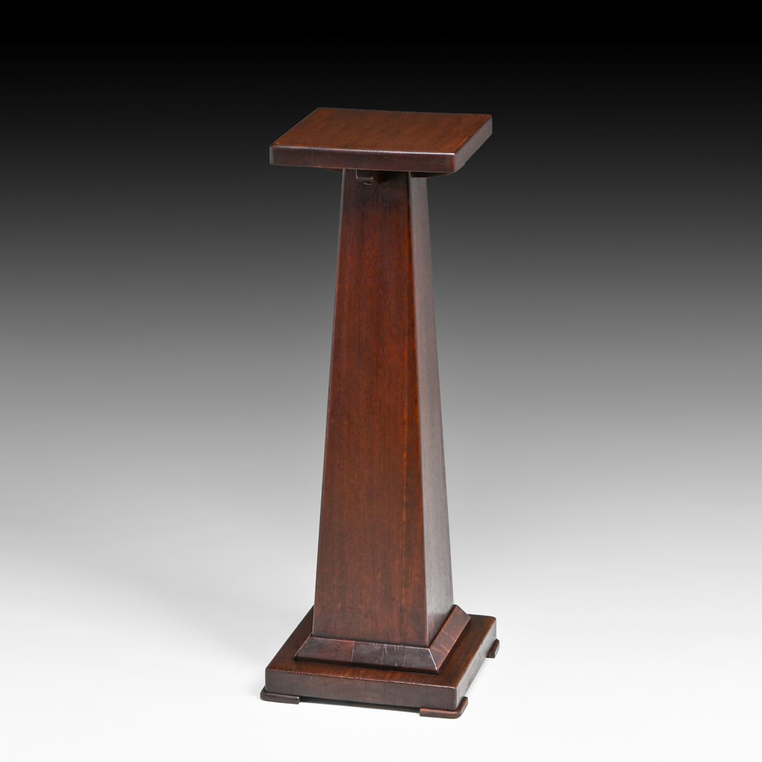Limbert Tall Oak Pedestal c1910 - 2