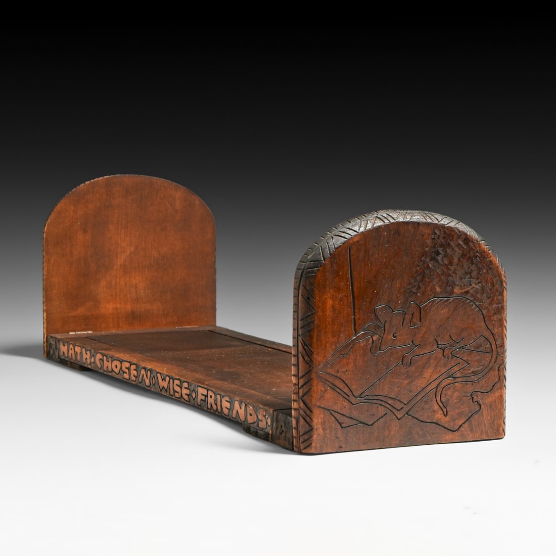 Arts & Crafts Period Pyrography Mouse Tabletop Bookrack c1910: Arts & Crafts Period Pyrography Mouse Tabletop Bookrack c1910. Unsigned. Excellent original finish. 16"w (expands to 25") x 5.5"h x 5.5"d FREE NATIONWIDE SHIPPING Free Nationwide Shipping within the l