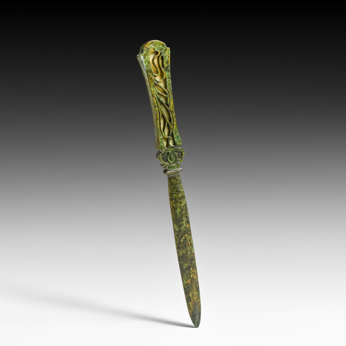 Bradley & Hubbard Bonze Overlay & Inset Glass Letter Opener c1920: Bradley & Hubbard Bonze Overlay & Inset Glass Letter Opener c1920. Unsigned. Excellent original green patina. 9.75" x 1"w FREE NATIONWIDE SHIPPING Free Nationwide Shipping within the lower 48 states f