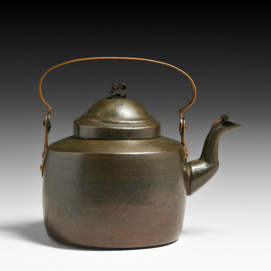 Early Dirk van Erp Hammered Copper Teapot c1908-1909 (1 of 8)