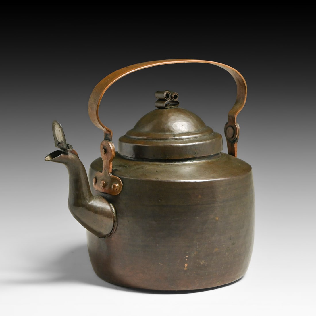 Early Dirk van Erp Hammered Copper Teapot c1908-1909 - 2