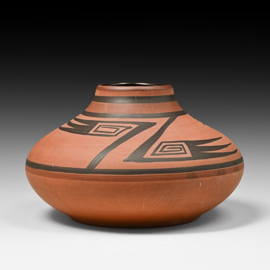 Clifton Pottery #160 Indianware Vase c1910: Clifton Pottery #160 Indianware Vase c1910. Signed. Marked “Four Mile Ruin, Arizona”. Perfect condition. 5"h x 8"d FREE NATIONWIDE SHIPPING Free Nationwide Shipping within the lower 48 states