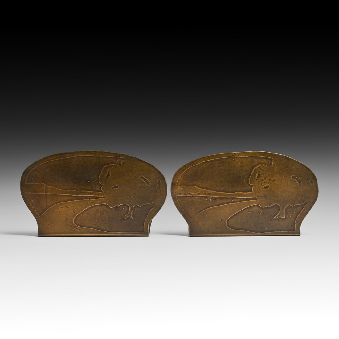 Early Craftsman Studios - Brooklyn, NY Acid-Etched Oak Tree Bookends c1917-1920: Early Craftsman Studios - Brooklyn, NY Acid-Etched Oak Tree Bookends c1917-1920. Unsigned. Excellent new patina. 7.25"w x 4.25"h FREE NATIONWIDE SHIPPING Free Nationwide Shipping within the lower 48 s