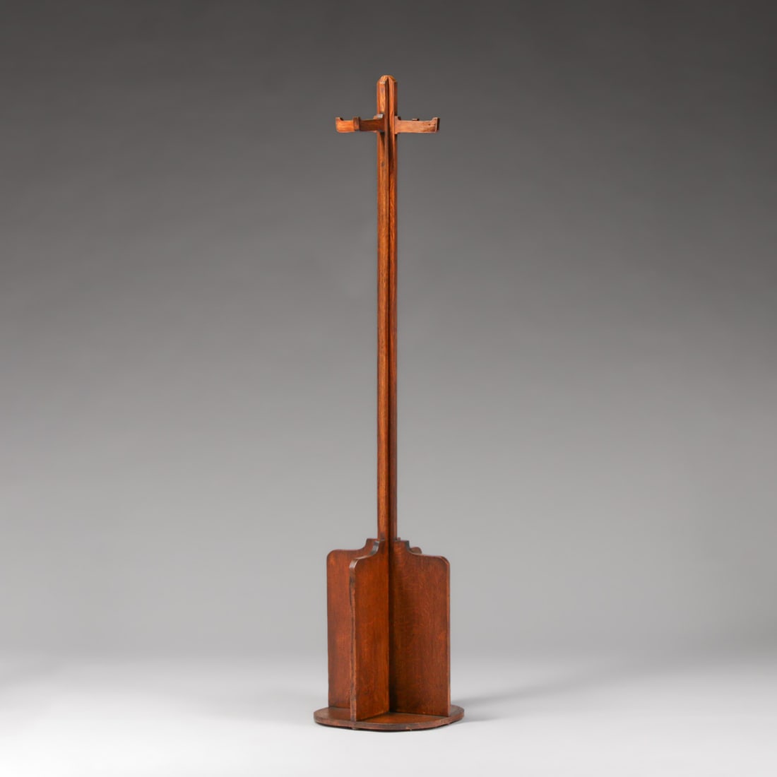 Grand Rapids Oak Coatrack c1910 (1 of 1)