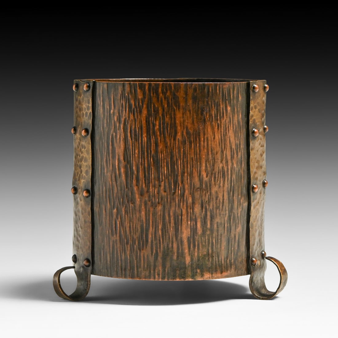 Arts & Crafts Period Hammered Copper Three-Strap Foot Vase c1910: Arts & Crafts Period Hammered Copper Three-Strap Foot Vase c1910. Unsigned. Excellent new patina. 3.5"h x 3"d FREE NATIONWIDE SHIPPING Free Nationwide Shipping within the lower 48 states for all