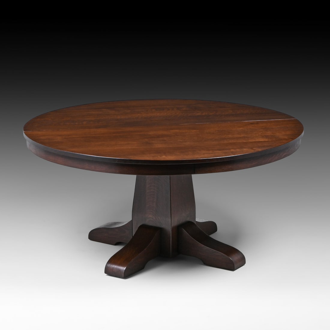 Gustav Stickley 54"d Pedestal Dining Table c1910 - 2