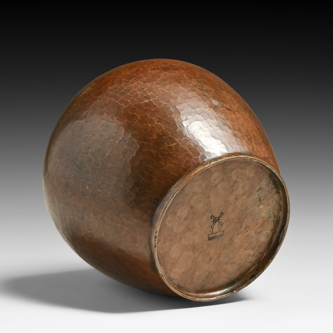Dirk van Erp Hammered Copper Vase c1911-1912 - 3