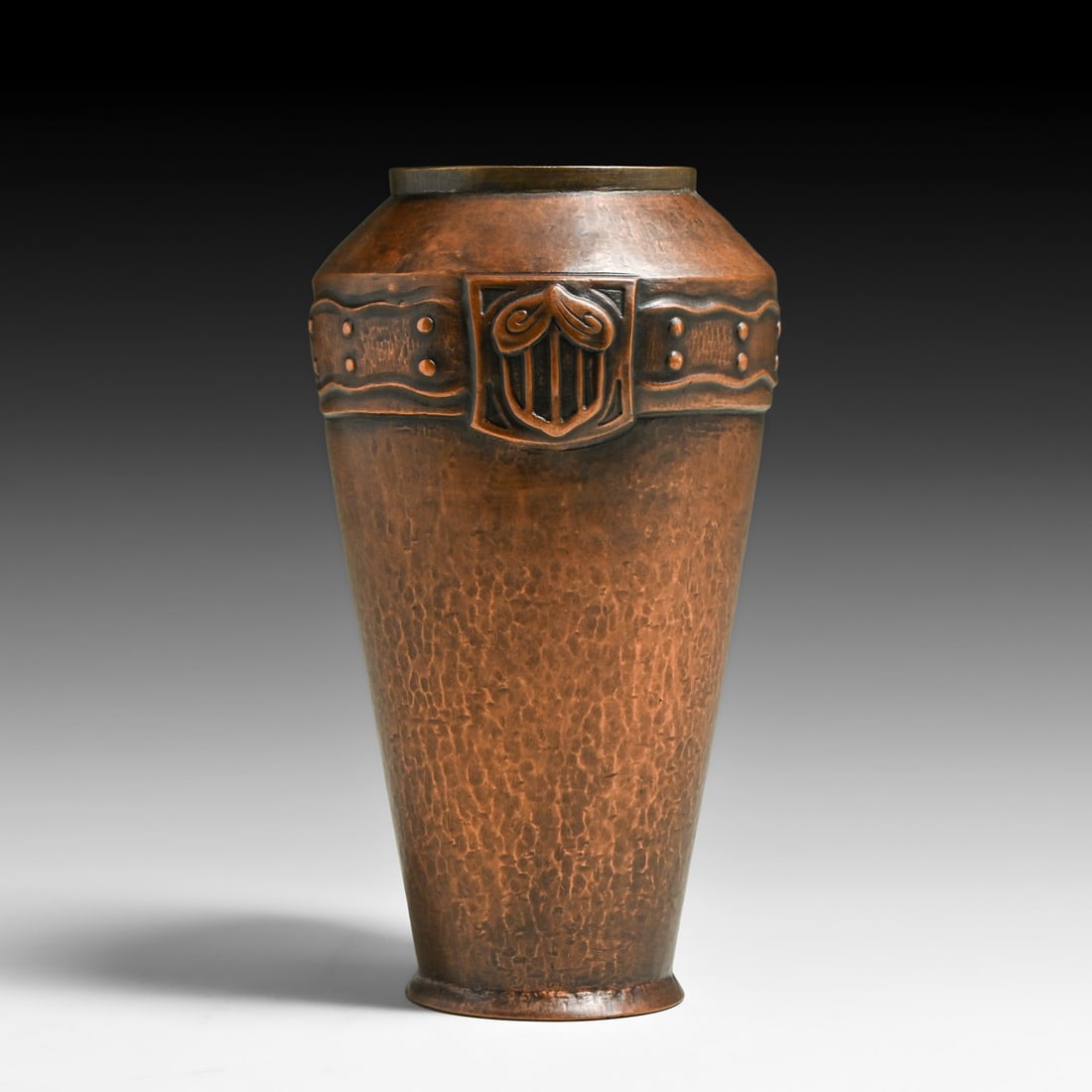 WMF - German Art Nouveau Hammered Copper Vase c1905: WMF - German Art Nouveau Hammered Copper Vase c1905. Unsigned. Excellent new patina. 9.25"h x 6"d FREE NATIONWIDE SHIPPING Free Nationwide Shipping within the lower 48 states for all purchases at our