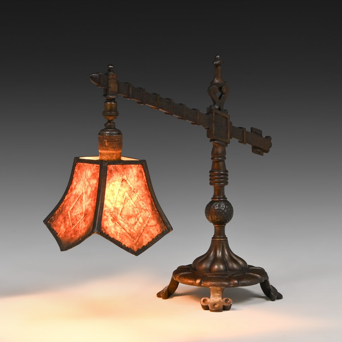 Rembrandt Mica Bridge Lamp c1920: Rembrandt Mica Bridge Lamp c1920. Signed. Excellent original mica. Excellent original patina. 14.25"h x 14.5" x 7.5"d base FREE NATIONWIDE SHIPPING Free Nationwide Shipping within the lower 48 states