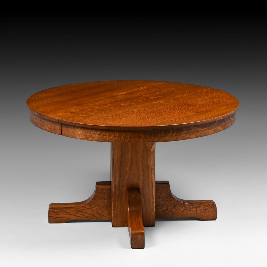 Stickley Brothers 48"d Oak Dining Table c1910 (1 of 4)