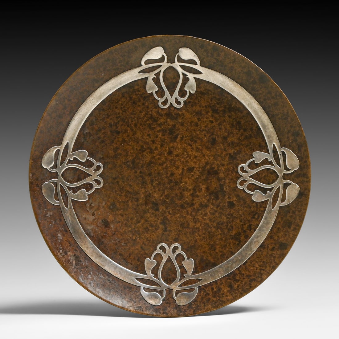 Heintz #436 Sterling on Bronze Card Tray c1915: Heintz #436 Sterling on Bronze Card Tray c1915. Signed. Excellent new patina. 6.5"d FREE NATIONWIDE SHIPPING Free Nationwide Shipping within the lower 48 states for all purchases at our Two-Day Auctio