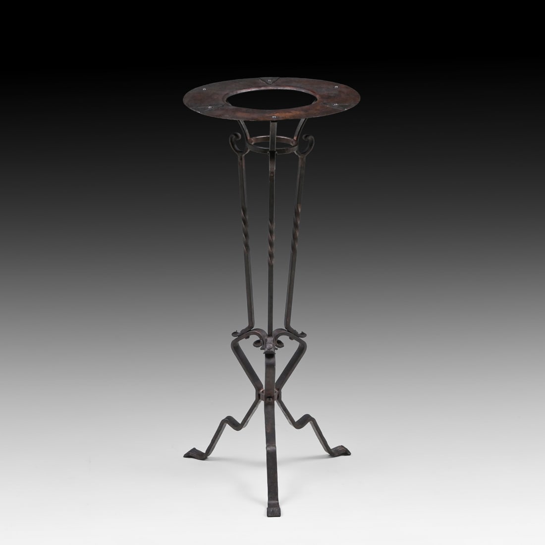 Arts & Crafts Wrought Iron & Hammered Copper Jardiniere Stand c1910 (1 of 7)