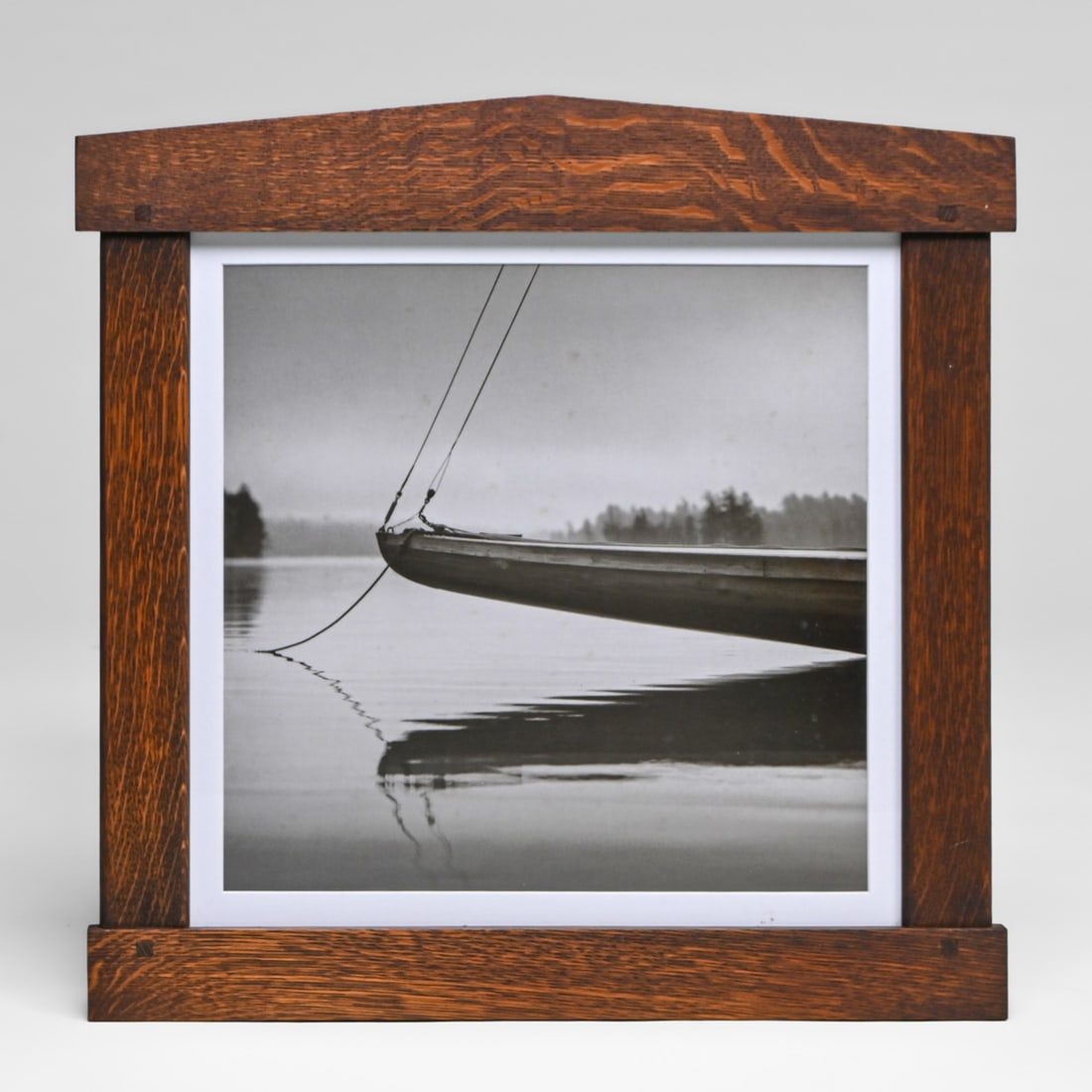 Michael Kahn "Bow of the Idem" Framed Lithograph c1990s: Michael Kahn "Bow of the Idem" Framed Lithograph c1990s. Published by A Bruce McGaw Graphics. Excellent condition. Sight: 15.25"h x 15.5"w. Frame: 20.25"h x 20.5"w FREE NATIONWIDE SHIPPING Free Nation