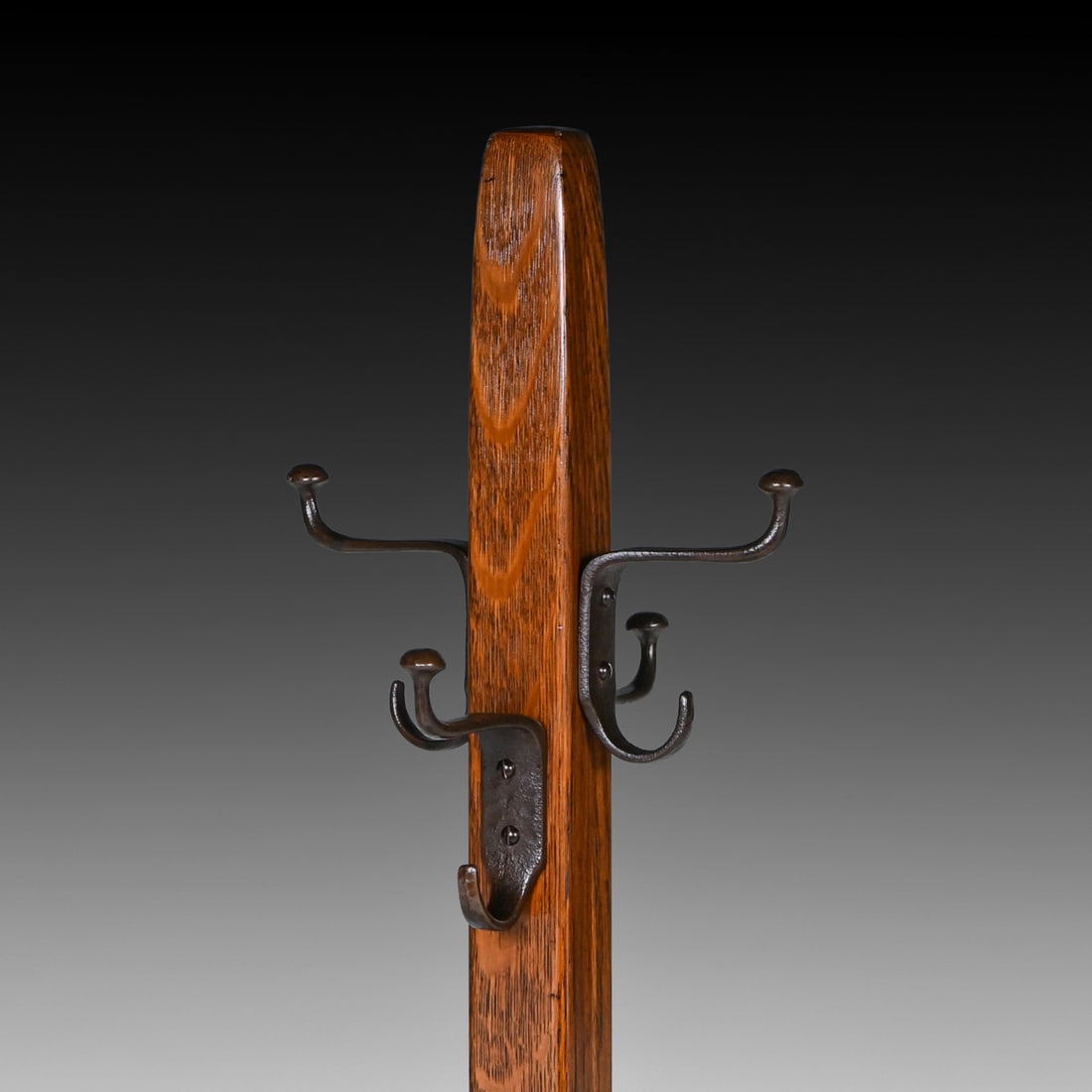 L&JG Stickley Oak Single Costumer Coatrack c1908-1912 - 5