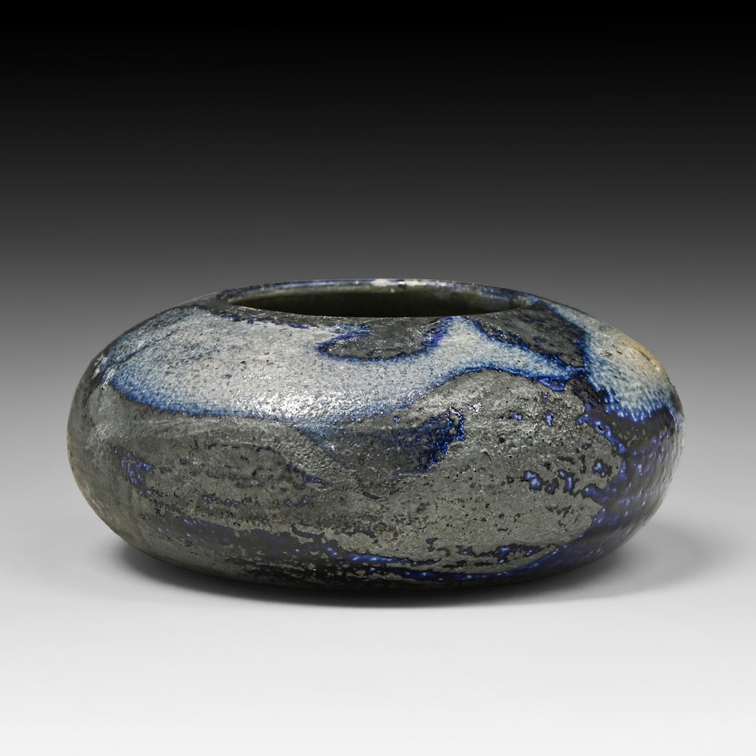 Russell Crook Salt-Glazed "Sharks" Stoneware Closed Bowl c1910: Russell Crook Salt-Glazed "Sharks" Stoneware Closed Bowl c1910. Unsigned. A few glaze flakes to interior rim and a couple of old rim repaired chips. 4.5"d x 2.25"h FREE NATIONWIDE SHIPPING Free Nation