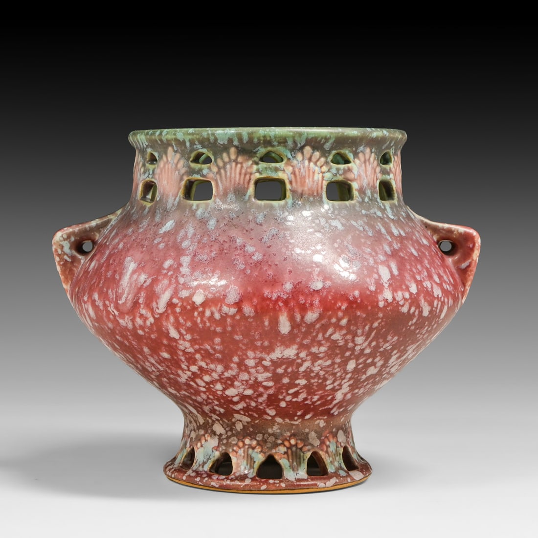 Roseville Ferella Two-Handled Urn Vase 1930: Roseville Ferella Two-Handled Urn Vase 1930. Unsigned. Perfect condition. 6.25"h x 7.25"d FREE NATIONWIDE SHIPPING Free Nationwide Shipping within the lower 48 states for all purchases at our Two-Day