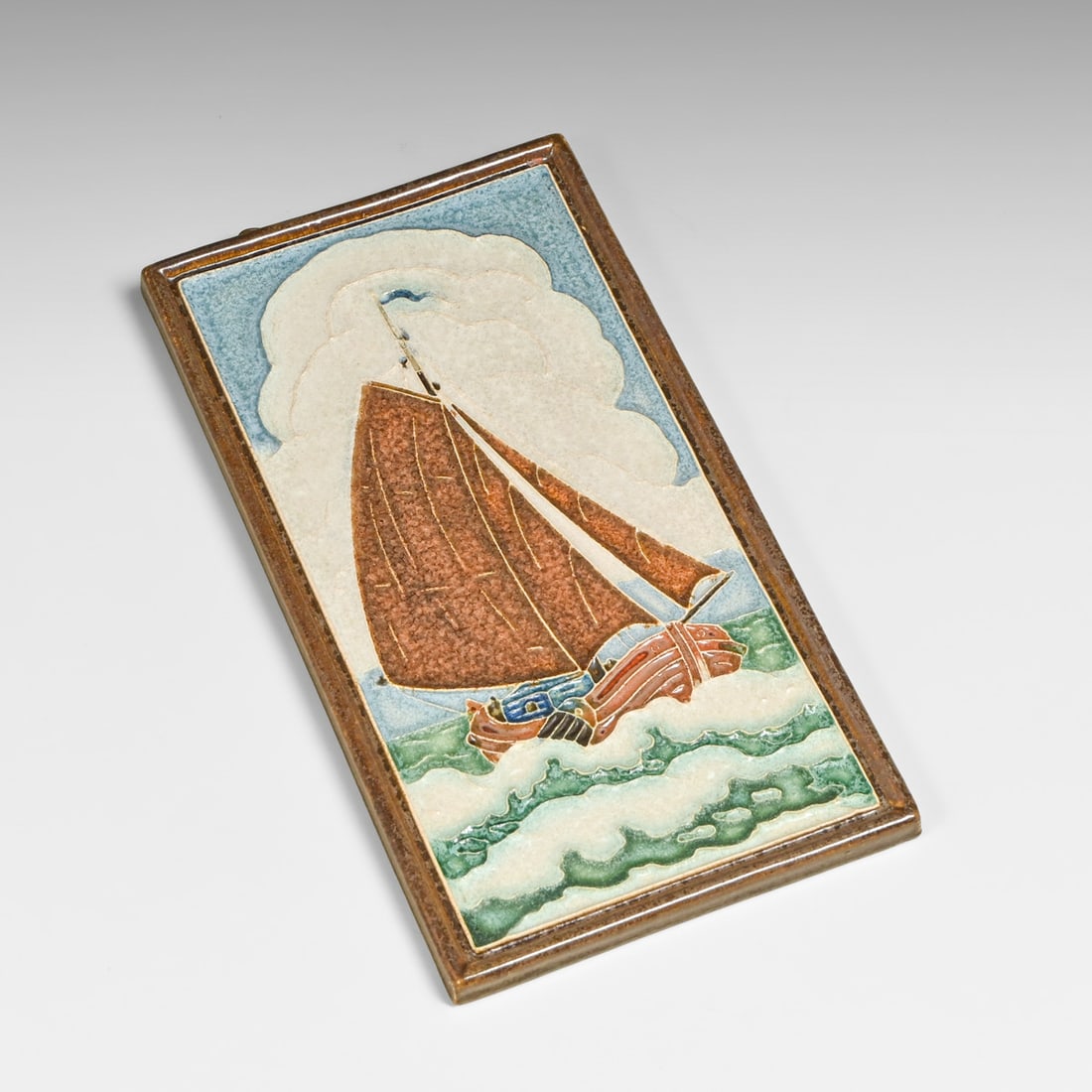 Royal Delft Sailboat Tile c1920s: Royal Delft Sailboat Tile c1920s. Signed. Perfect condition. 6"h x 4"w FREE NATIONWIDE SHIPPING Free Nationwide Shipping within the lower 48 states for all purchases at our Two-Day Auction. Smaller it