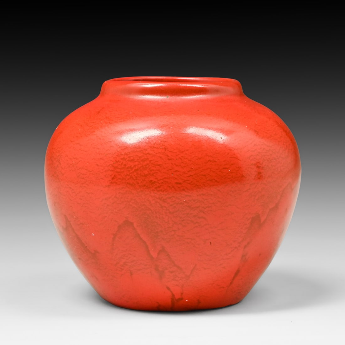 Weller Pottery Chengtu Melon Vase c1932: Weller Pottery Chengtu Melon Vase c1932. Signed. Perfect condition. 4"d x 3.75"h FREE NATIONWIDE SHIPPING Free Nationwide Shipping within the lower 48 states for all purchases at our Two-Day Auction. 