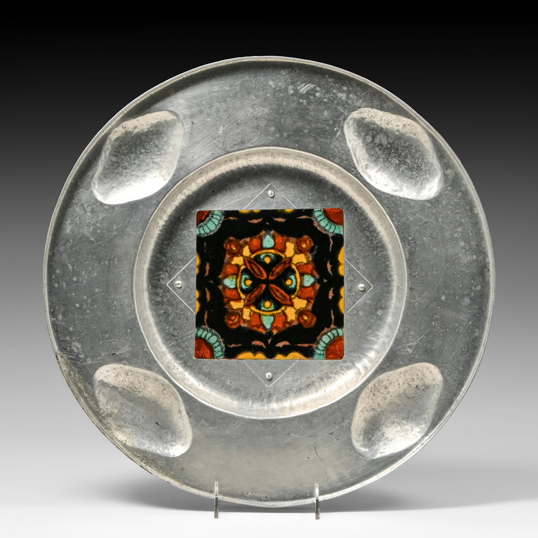 Cellini Craft - Evanston, IL Handwrought Aluminum Charger Tray c1930s (1 of 6)