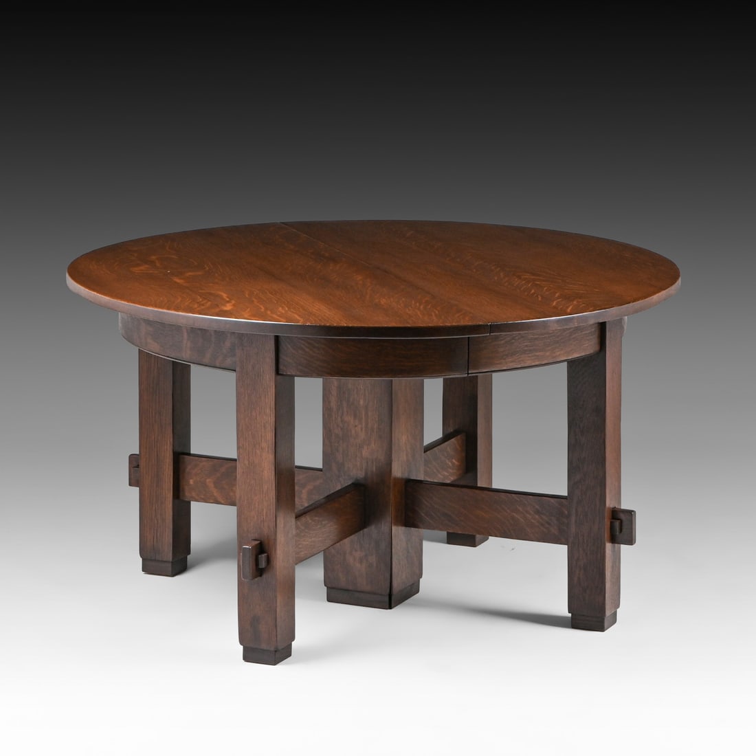 Early Gustav Stickley 54" Five-Leg Dining Table c1902 - 3