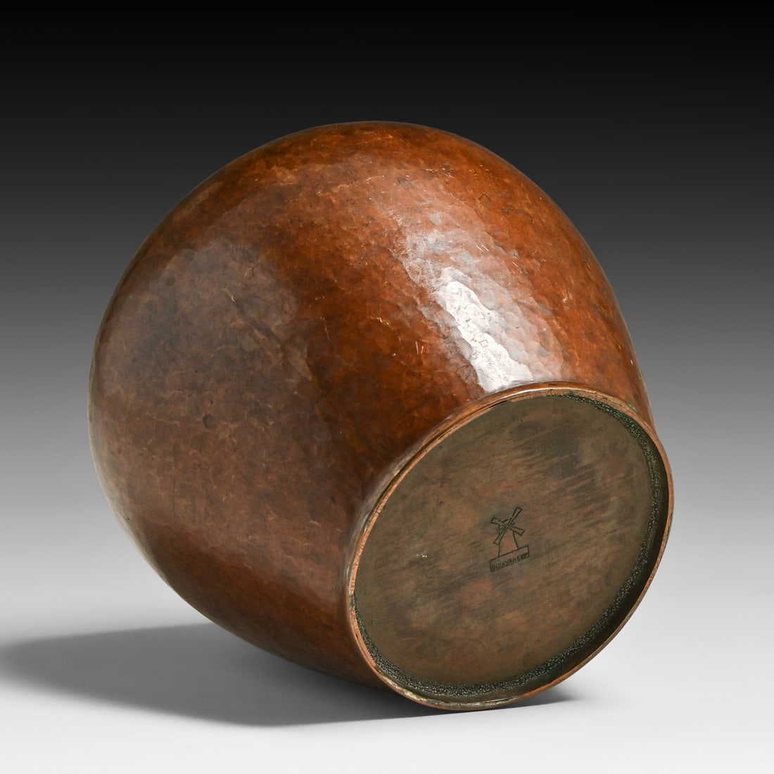 Dirk van Erp Hammered Copper Vase c1911-1912 - 3