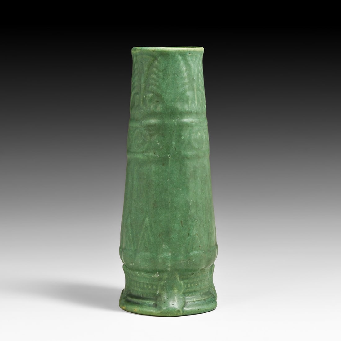 Brush McCoy Matte Green Vase c1910s: Brush McCoy Matte Green Vase c1910s. Unsigned. Perfect condition. 9.25"h x 3.75"d FREE NATIONWIDE SHIPPING Free Nationwide Shipping within the lower 48 states for all purchases at our Two-Day Auction.