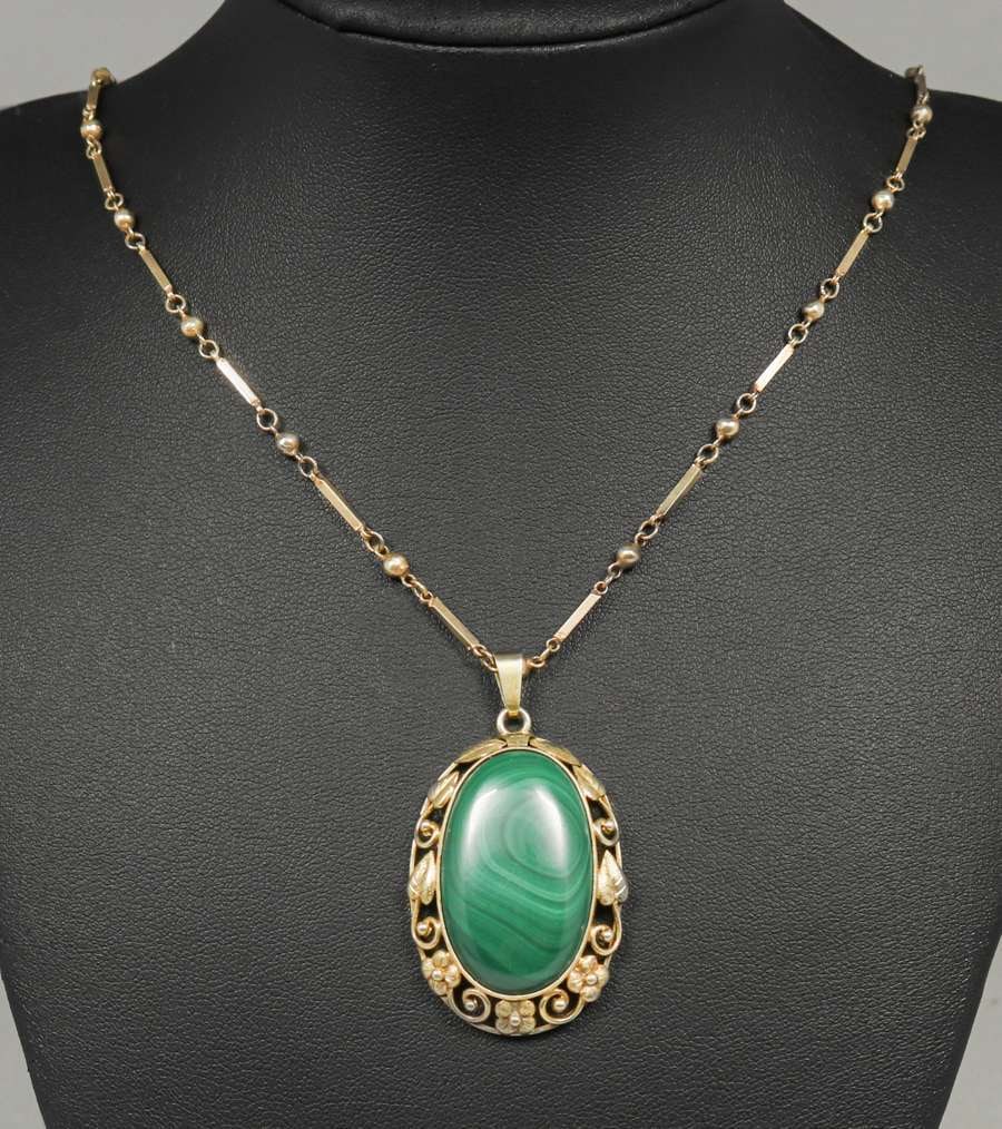 Arts & Crafts Gilt Sterling Silver & Malachite Pendant Necklace c1910: Arts & Crafts Gilt Sterling Silver & Malachite Pendant Necklace c1910. 22" length. Pendant 2"h x 1.5"w FREE NATIONWIDE SHIPPING Free Nationwide Shipping within the lower 48 states for all purchases at