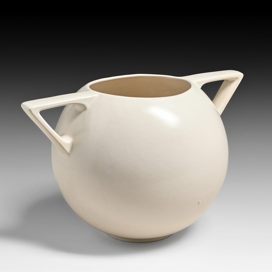 Roseville Pottery "Rozane" Pattern Art Deco Two-Handled Vase c1941 (1 of 4)