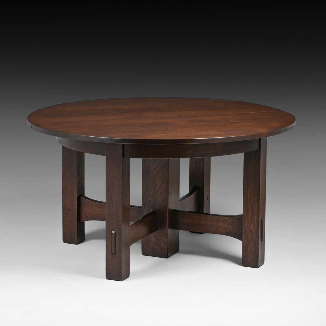 Gustav Stickley 54"d Five-Leg Dining Table c1910 - 2