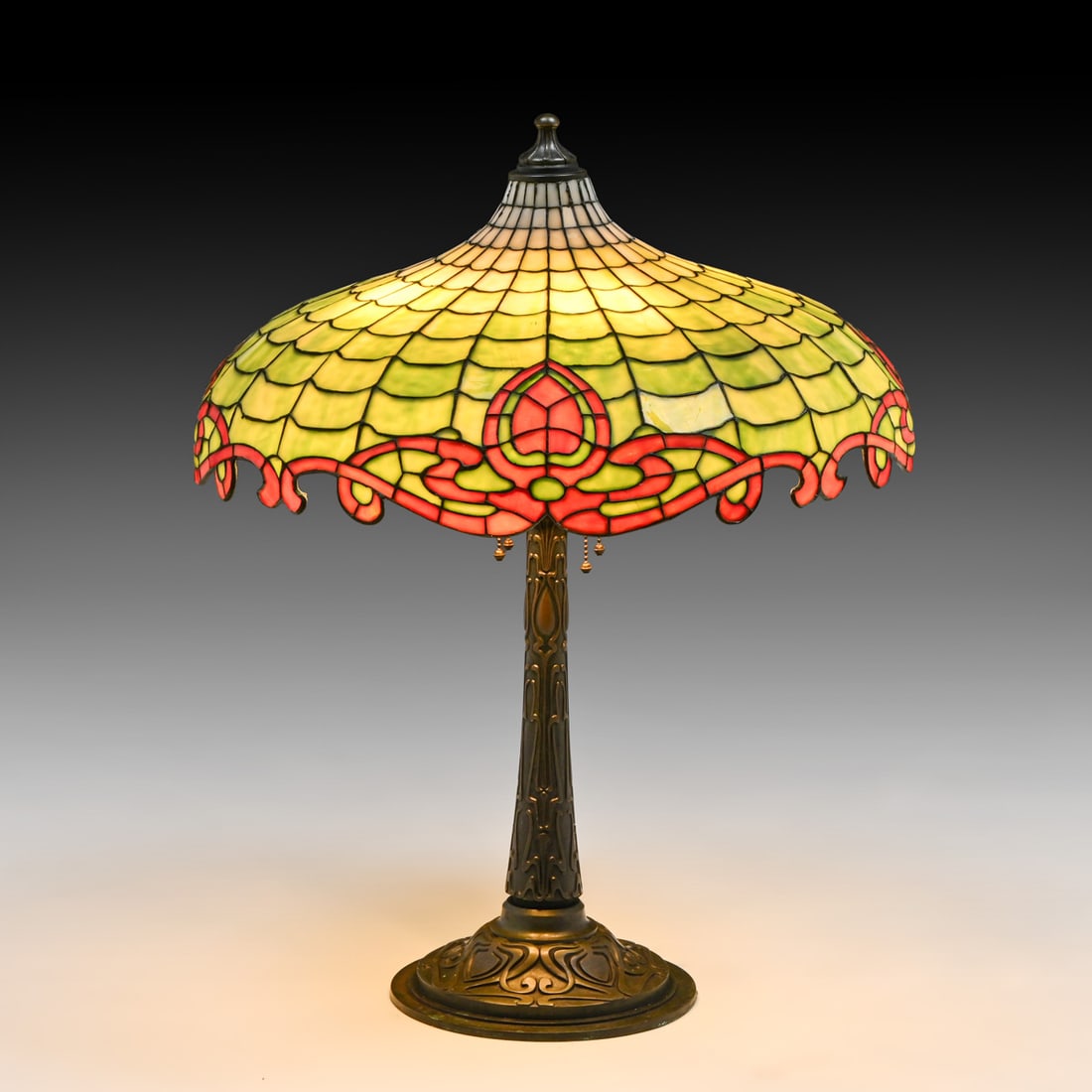 Gorham/Amboy Works Green & Red Leaded Glass Lamp c1905: Gorham/Amboy Works Green & Red Leaded Glass Lamp c1905. Unsigned. A few tight lines in shade, otherwise excellent condition. 27"h x 22.5"d FREE NATIONWIDE SHIPPING Free Nationwide Shipping within the