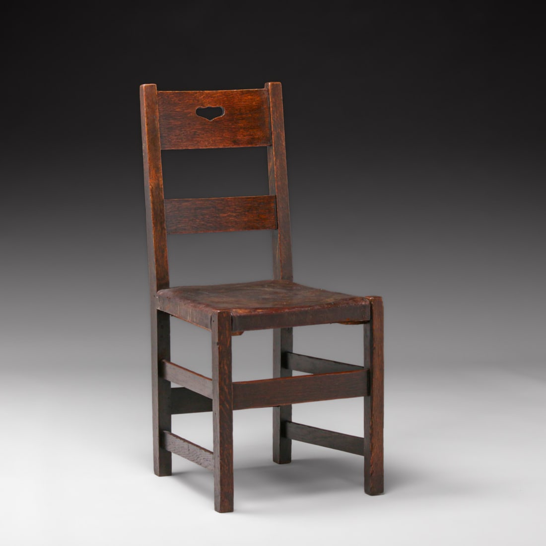 Early Stickley Brothers Heart Cutout Side Chair c1902: Early Stickley Brothers Heart Cutout Side Chair c1902. Unsigned. Excellent original finish and original leather. Very sturdy. FREE NATIONWIDE SHIPPING Free Nationwide Shipping within the lower 48 stat