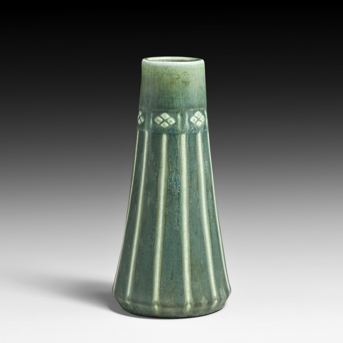 Rookwood Pottery #1769 Matte Glazed Vase 1916: Rookwood Pottery #1769 Matte Glazed Vase 1916. Signed. Perfect condition. 6.5"h x 3.25"d FREE NATIONWIDE SHIPPING Free Nationwide Shipping within the lower 48 states for all purchases at our Two-Day A