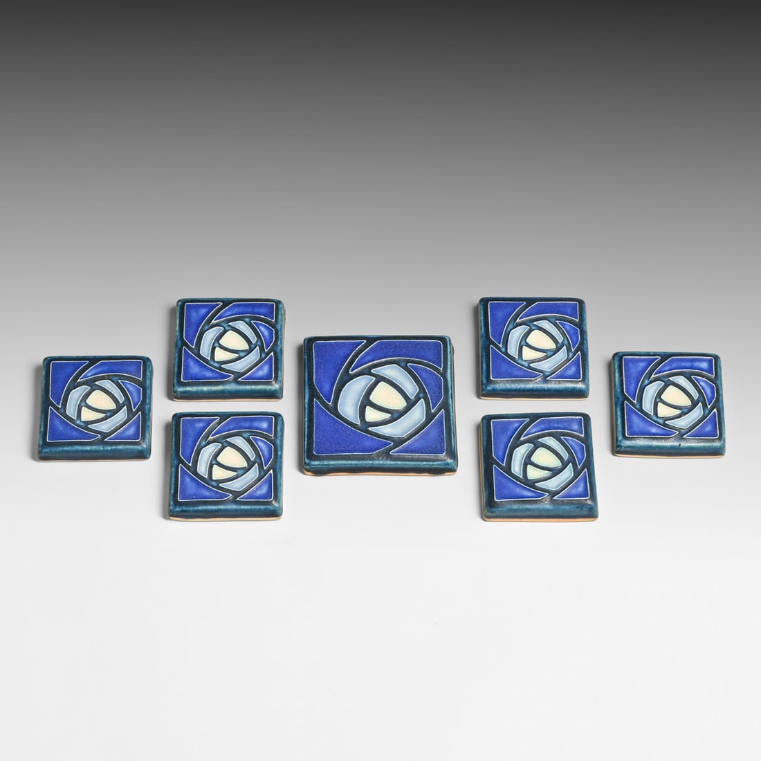 Motawi Tileworks - Ann Arbor, MI Glasgow Rose 7 Piece Art Tile Set c2000s: Motawi Tileworks - Ann Arbor, MI Glasgow Rose 7 Piece Art Tile Set c2000s. Signed. Small nick to base edge of one tile, otherwise perfect condition. 3" x 3" / 4" x 4" FREE NATIONWIDE SHIPPING Free Nat