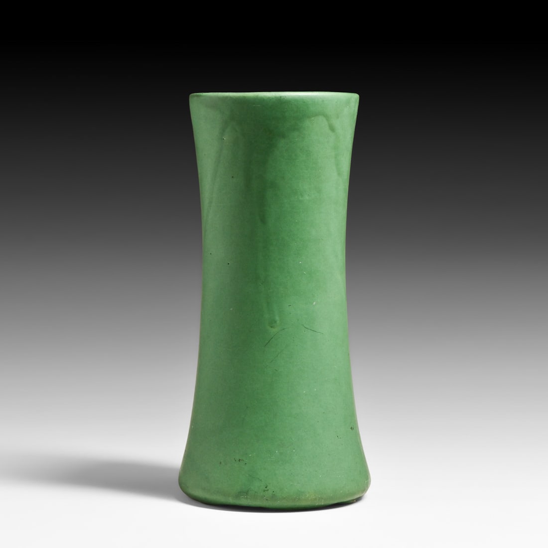 Roseville Pottery Matte Green Corseted Vase c1905-1910: Roseville Pottery Matte Green Corseted Vase c1905-1910. Unsigned. Some light surface scuffs, otherwise perfect condition. 10"h x 5"w FREE NATIONWIDE SHIPPING Free Nationwide Shipping within the lower 
