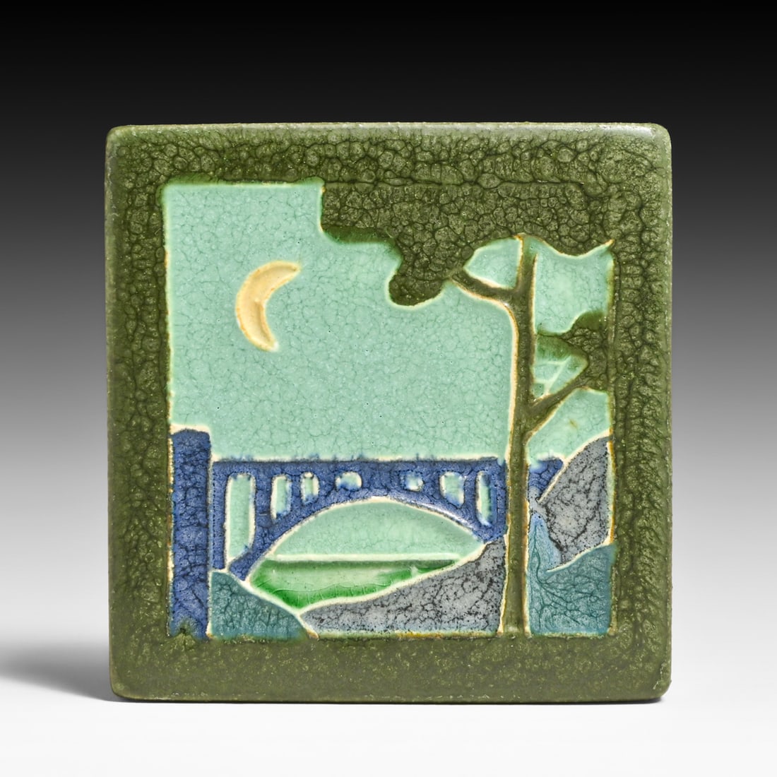 Ephraim Pottery Leah Purisch "Bixby" Art Tile 2024: Ephraim Pottery Leah Purisch "Bixby" Art Tile 2024. Signed. Perfect condition. The Bixby Creek Bridge is one of the most famous and photographed landmarks along California’s scenic Highway 1 in Big 