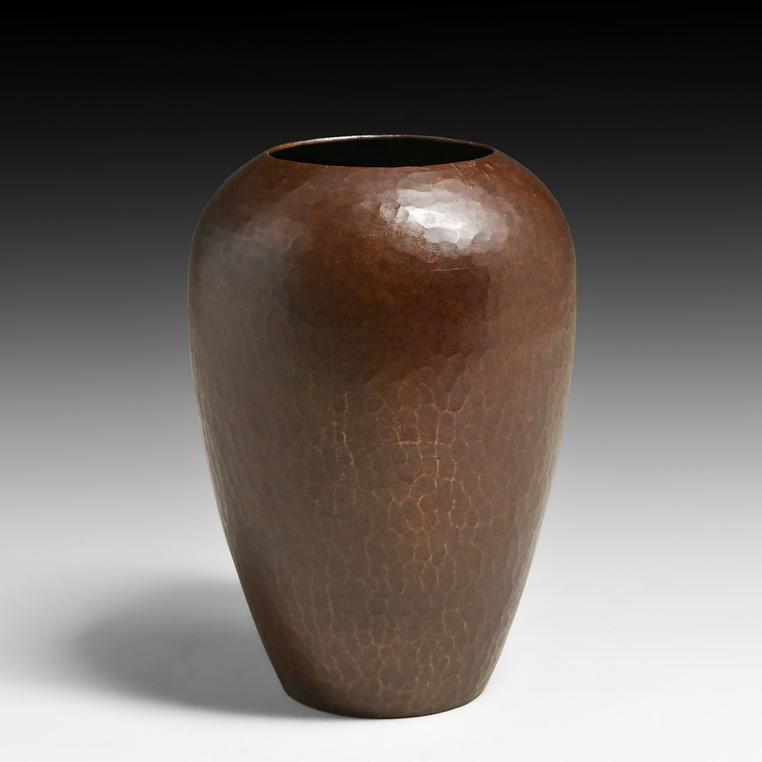 Dirk van Erp Hammered Copper Vase c1913-1914 - 2