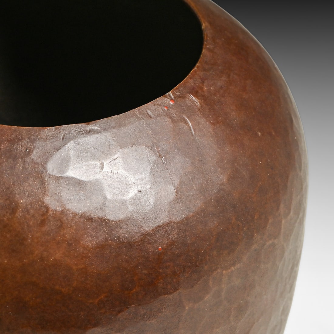 Dirk van Erp Hammered Copper Vase c1913-1914 - 3