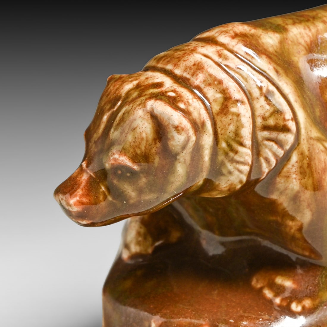 Gladding McBean California Bear Paperweight c1920s - 10