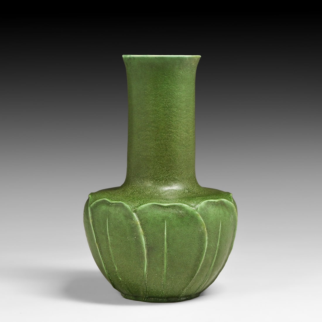 Grueby Faience Company Matte Green Tooled Leaf Vase c1905 (1 of 4)