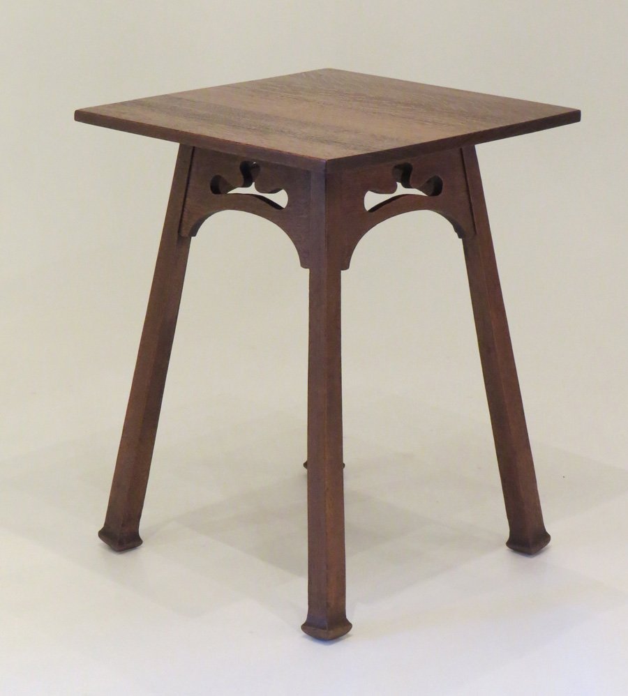 English Arts & Crafts Cutout Lamp Table: Beautiful English Arts & Crafts cutout lamp table with flared "MacMurdo" feet. Unsigned. 29.5"h x 22"sq.